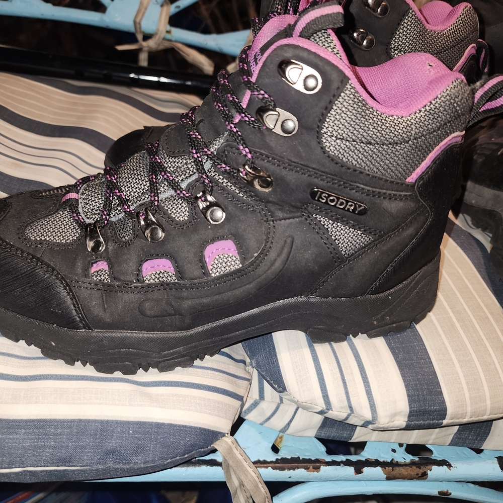 Women's Black and Purple Isodry Winter Boots